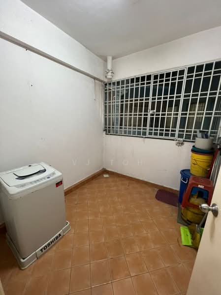Pangsapuri untuk Disewa di Permas Ville Apartment - VJ Toh - PropertyGuru.com.my