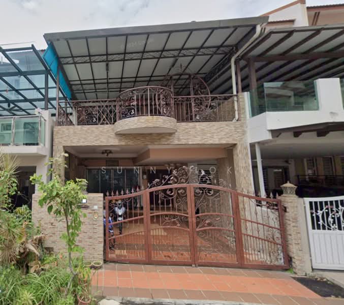 3-storey Terraced House for Sale in Setia Pearl Island (Bayan Lepas) - Sunny Lok - Exterior - PropertyGuru.com.my