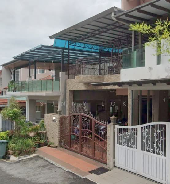 3-storey Terraced House for Sale in Setia Pearl Island (Bayan Lepas) - Sunny Lok - Exterior - PropertyGuru.com.my