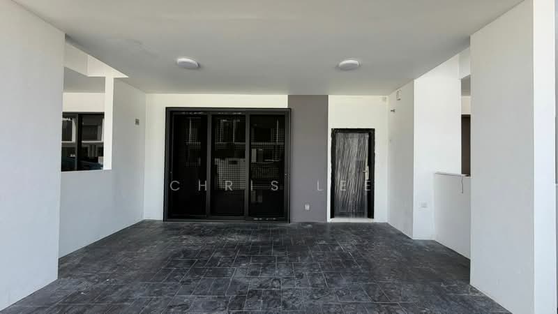 2-storey Terraced House for Rent in Alam Impian (Shah Alam) - Chris Lee - Entrance - PropertyGuru.com.my