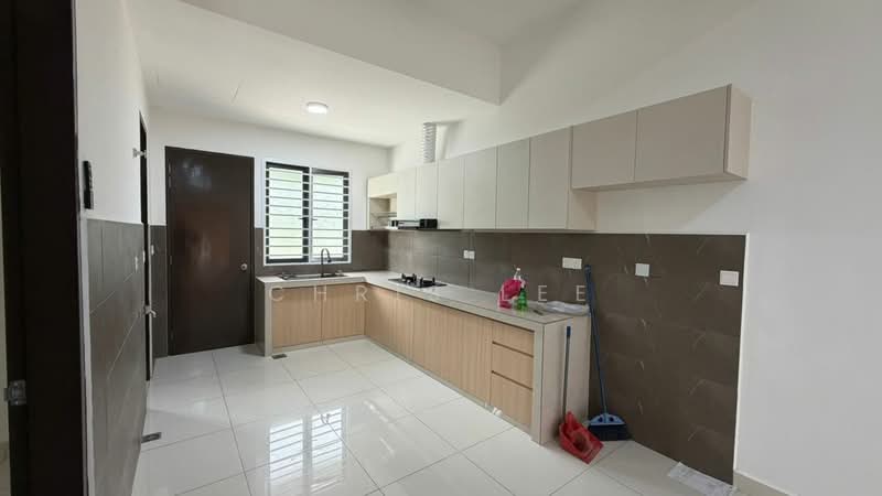 Rumah Teres 2 Tingkat untuk Disewa di Alam Impian (Shah Alam) - Chris Lee - Kitchen - PropertyGuru.com.my