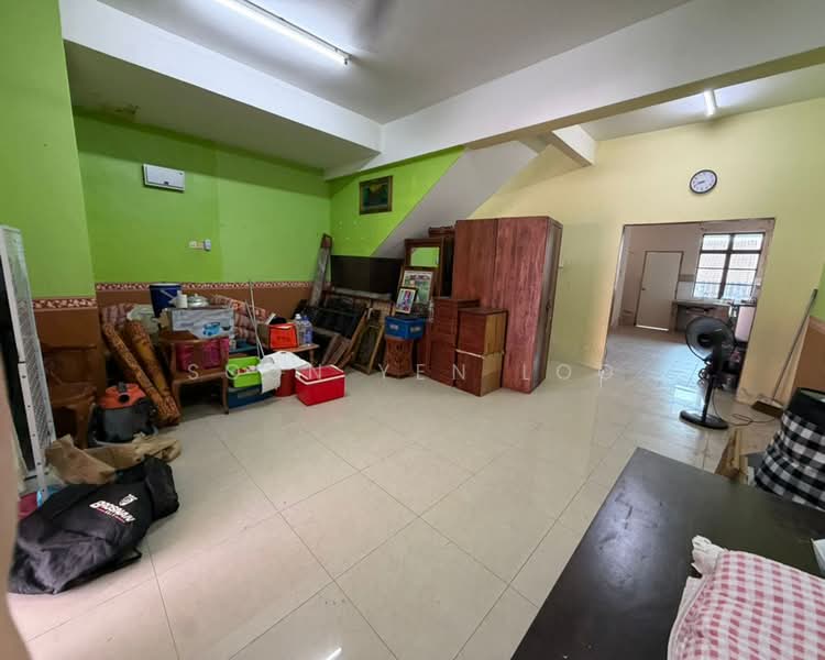 Terraced House for Sale in Kuantan (Pahang) - Soon Yen Loo - Living Room - PropertyGuru.com.my