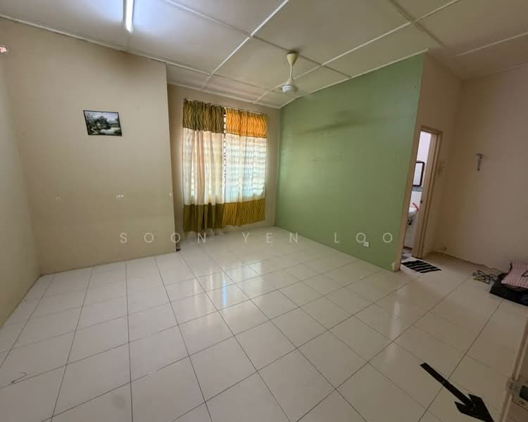 Terraced House for Sale in Kuantan (Pahang) - Soon Yen Loo - Living Room - PropertyGuru.com.my