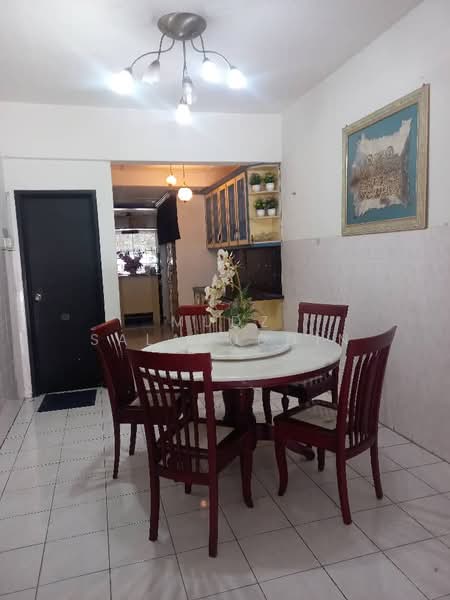 Semi-Detached House for Sale in Kota Perdana (Seri Kembangan) - Mudz Salahuddin - Dining Room - PropertyGuru.com.my