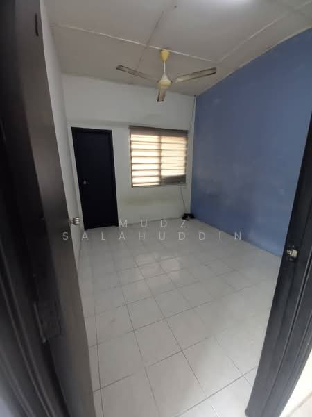 Semi-Detached House for Sale in Kota Perdana (Seri Kembangan) - Mudz Salahuddin - Interior - PropertyGuru.com.my