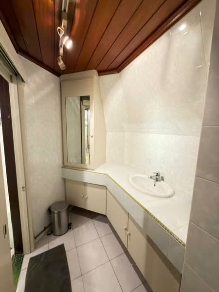 Condominium for Sale at Desa Kudalari - Ling Kai Goh - Bathroom - PropertyGuru.com.my