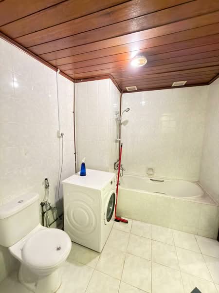 Condominium for Sale at Desa Kudalari - Ling Kai Goh - Bathroom - PropertyGuru.com.my
