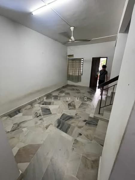 Rumah Teres untuk Disewa di Kuala Selangor (Selangor) - Vee Muru - Entrance - PropertyGuru.com.my