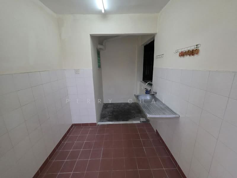 Apartment for Rent at Permai Apartment - Perry Chai - Kitchen - PropertyGuru.com.my