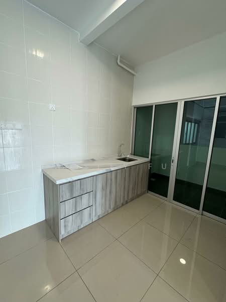 Service Residence for Sale at Serviced Residence @ Razak City Residences (RC Residences) - Wesley Fu - Kitchen - PropertyGuru.com.my