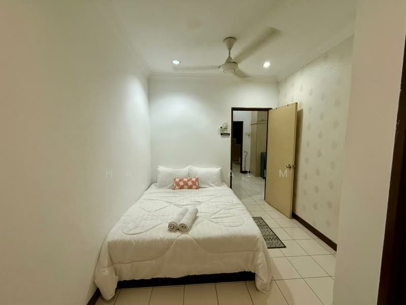Rumah Teres 2 Tingkat untuk Dijual di Seksyen 7 (Shah Alam) - Hairi Halim - PropertyGuru.com.my