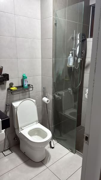 Kondominium untuk Disewa di Ixora Residence - Chloe Chan - Bathroom - PropertyGuru.com.my