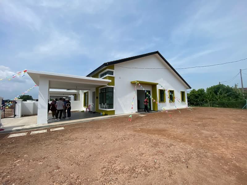 Semi-Detached House for Sale in Taman Seri Pandan (Balai Panjang) - Carman Lua - Exterior - PropertyGuru.com.my