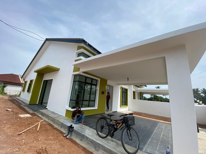 Semi-Detached House for Sale in Taman Seri Pandan (Balai Panjang) - Carman Lua - Exterior - PropertyGuru.com.my