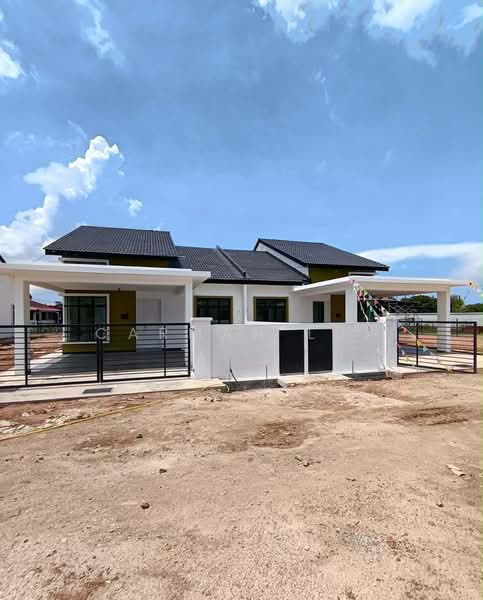 Semi-Detached House for Sale in Taman Seri Pandan (Balai Panjang) - Carman Lua - Exterior - PropertyGuru.com.my