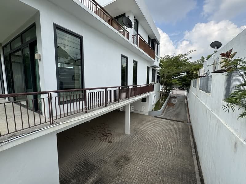 Rumah Banglo untuk Dijual di Bukit Jelutong (Shah Alam) - Mohd Zakri Mohd Zamberi - Exterior - PropertyGuru.com.my