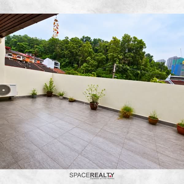 Rumah Teres 2 Tingkat untuk Dijual di Bukit Damansara (Damansara Heights) - Darren Tan - Exterior - PropertyGuru.com.my