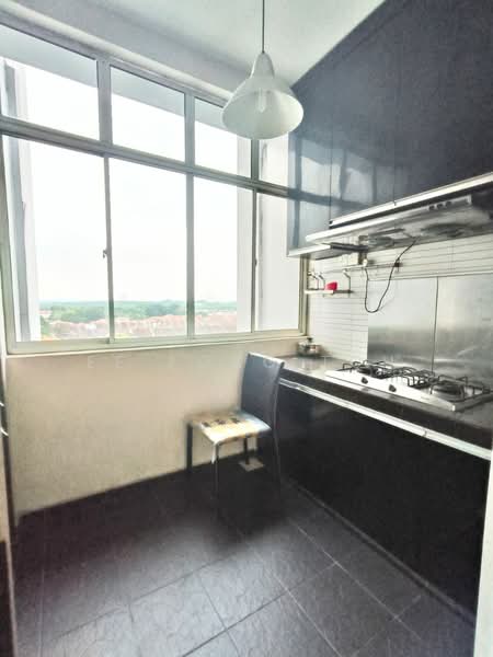 Pangsapuri untuk Dijual di Perling Apartment - Ee Fong Toh - Kitchen - PropertyGuru.com.my