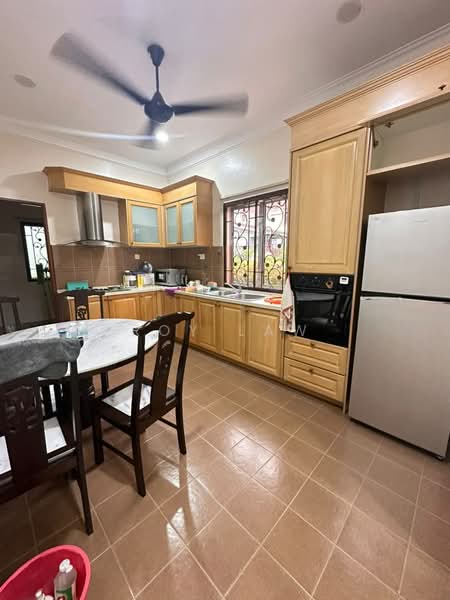 Rumah Banglo untuk Disewa di Bandar Springhill (Port Dickson) - Roy Law - Kitchen - PropertyGuru.com.my