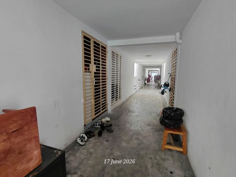 Pangsapuri untuk Dijual di Taman Ria - Alex Ho - Corridor - PropertyGuru.com.my