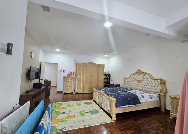 Rumah Teres 2 Tingkat untuk Dijual di Shah Alam (Selangor) - Zihan Aziz - Bedroom - PropertyGuru.com.my
