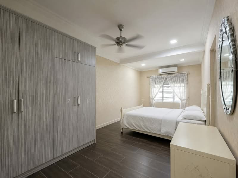 2-storey Terraced House for Sale in Seksyen 8 (Shah Alam) - Zihan Aziz - Bedroom - PropertyGuru.com.my