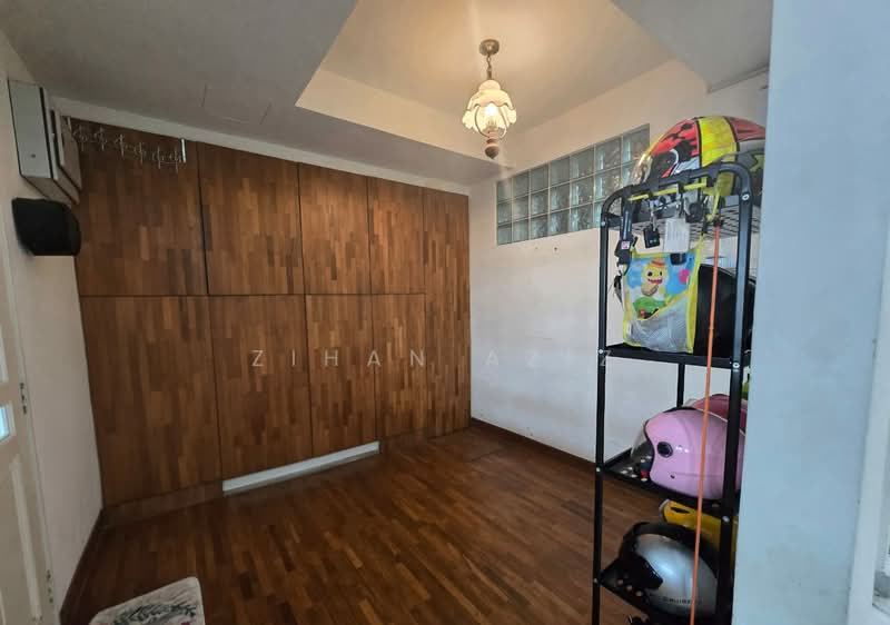 2-storey Terraced House for Sale in Seksyen 8 (Shah Alam) - Zihan Aziz - Interior - PropertyGuru.com.my