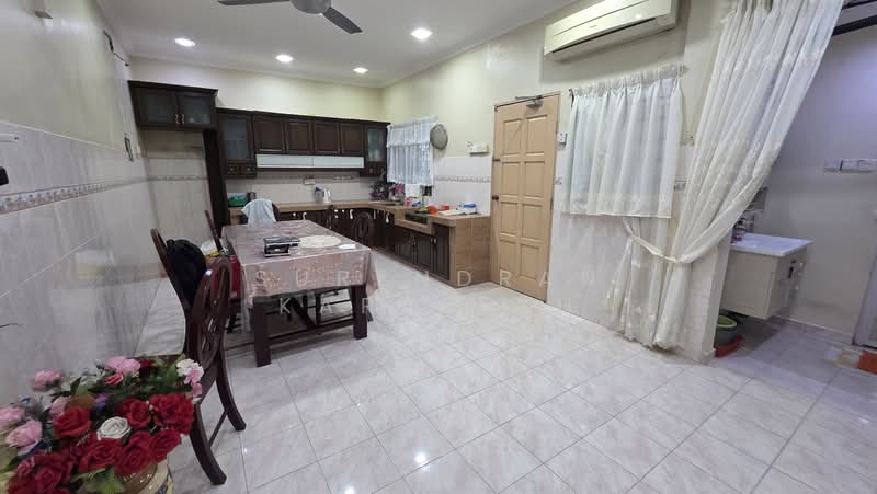 Semi-Detached House for Sale in Klang (Selangor) - Surendran Karapiah - PropertyGuru.com.my