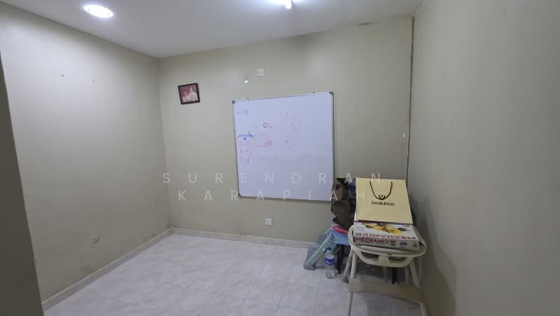 Semi-Detached House for Sale in Klang (Selangor) - Surendran Karapiah - PropertyGuru.com.my