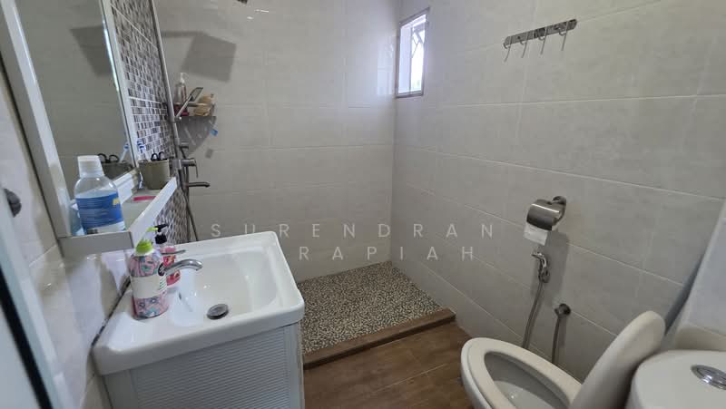 Semi-Detached House for Sale in Klang (Selangor) - Surendran Karapiah - PropertyGuru.com.my