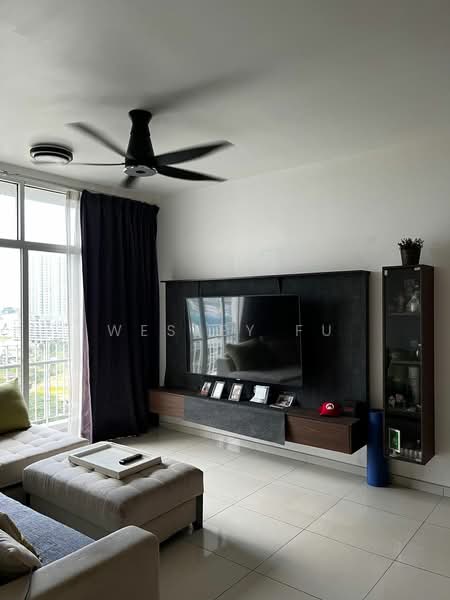 Kondominium untuk Dijual di Midfields 2 - Wesley Fu - Living Room - PropertyGuru.com.my