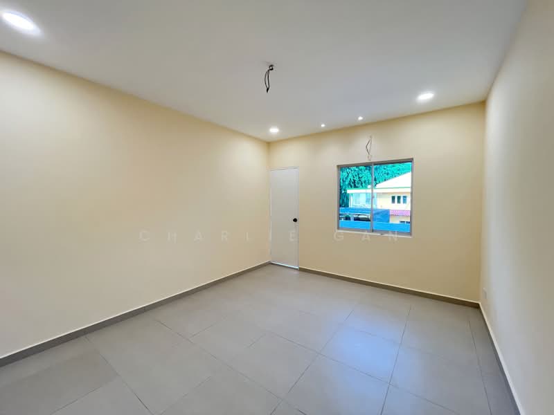 2-storey Terraced House for Sale in Taman Gembira (Klang) - Charlie Gan - PropertyGuru.com.my