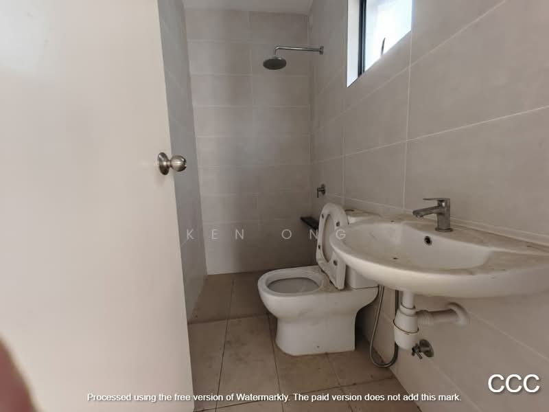 2-storey Terraced House for Rent in Setia Alam (Selangor) - Ken Ong - Bathroom - PropertyGuru.com.my