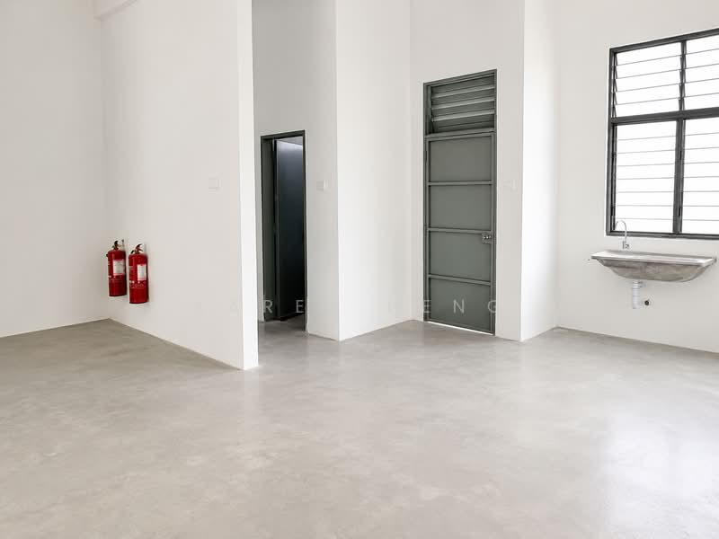 Kedai / Pejabat untuk Disewa di Gelang Patah (Johor) - Karen Heng - Interior - PropertyGuru.com.my