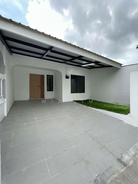 Rumah Teres 1 Tingkat untuk Dijual di Skudai (Johor) - Win Lim - Exterior - PropertyGuru.com.my