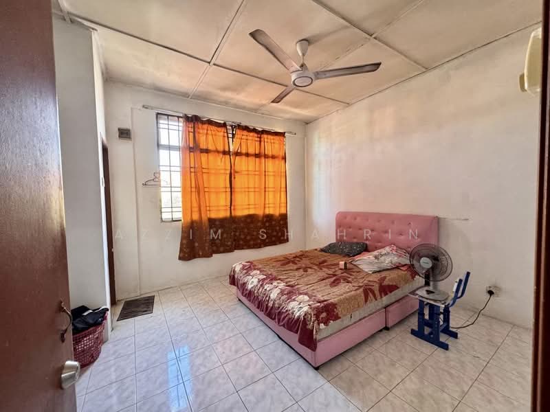 2-storey Terraced House for Sale in Jenjarom (Selangor) - Azzim Shahrin - PropertyGuru.com.my