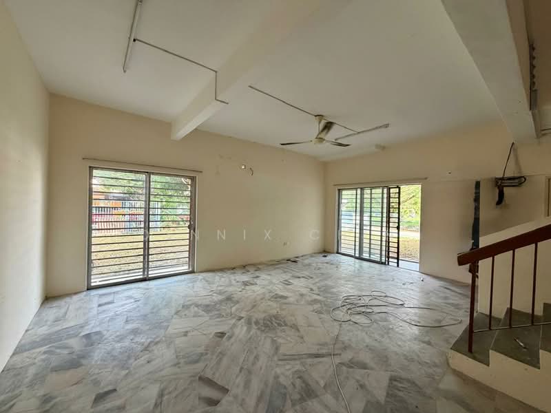 Rumah Teres 2-Tingkat untuk Disewa di Mahkota Cheras (Cheras) - Dennix Chin - Living Room - PropertyGuru.com.my