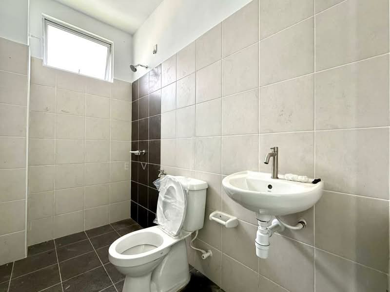 Banglo Pautan untuk Dijual di Taman Pulai Mutiara (Iskandar Puteri (Nusajaya)) - Eva Siow - Bathroom - PropertyGuru.com.my