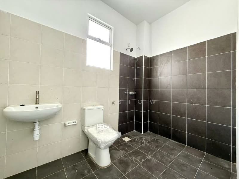 Banglo Pautan untuk Dijual di Taman Pulai Mutiara (Iskandar Puteri (Nusajaya)) - Eva Siow - Bathroom - PropertyGuru.com.my