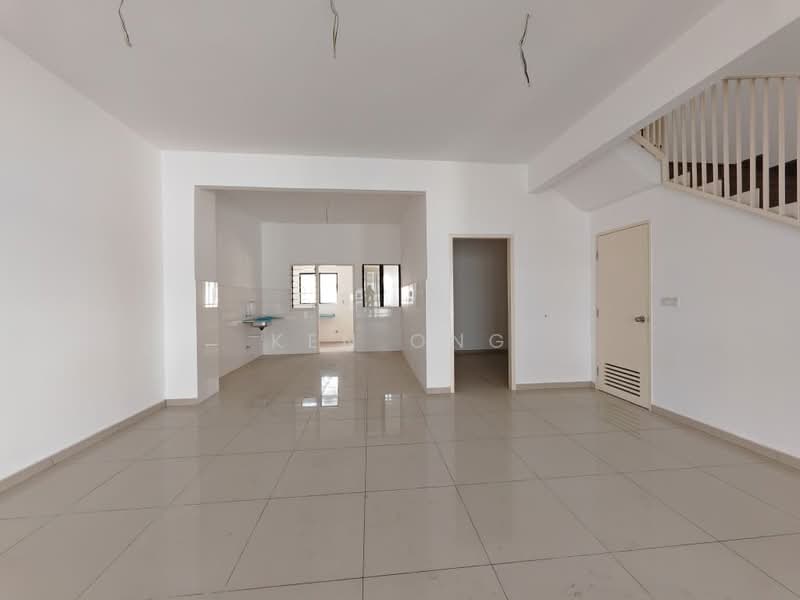 2-storey Terraced House for Rent in Setia Alam (Selangor) - Ken Ong - Living Room - PropertyGuru.com.my