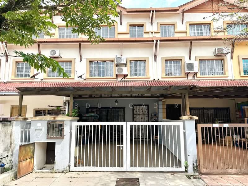 2.5-storey Terraced House for Sale in Puchong (Selangor) - Abdul Qadir - PropertyGuru.com.my