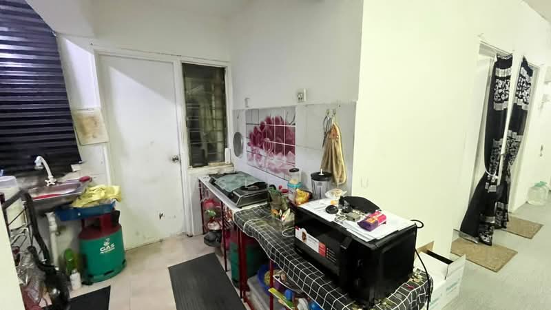 Kondominium untuk Dijual di Pelangi Damansara - Wesley Fu - Kitchen - PropertyGuru.com.my