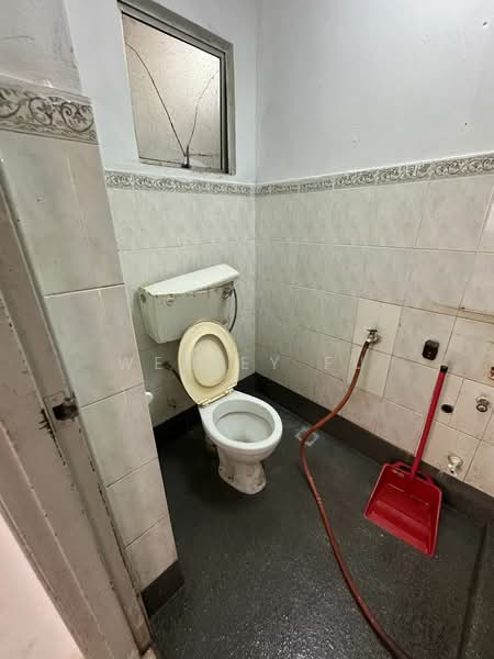 Kondominium untuk Dijual di Pelangi Damansara - Wesley Fu - Bathroom - PropertyGuru.com.my