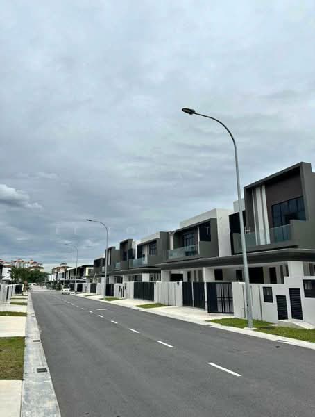 Rumah Berkembar untuk Dijual di Taman Sutera Utama (Skudai) - Ee Fong Toh - Exterior - PropertyGuru.com.my