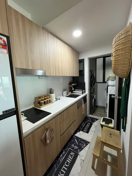 Servis Apartment untuk Disewa di Maya Bay Residences @ Gamuda Cove - Chris Lee - Kitchen - PropertyGuru.com.my