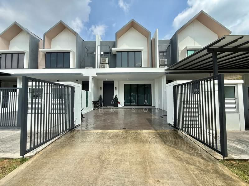 Rumah Teres 2 Tingkat untuk Dijual di Dengkil (Selangor) - Mohd Hazlan bin Mohd Sopi - PropertyGuru.com.my
