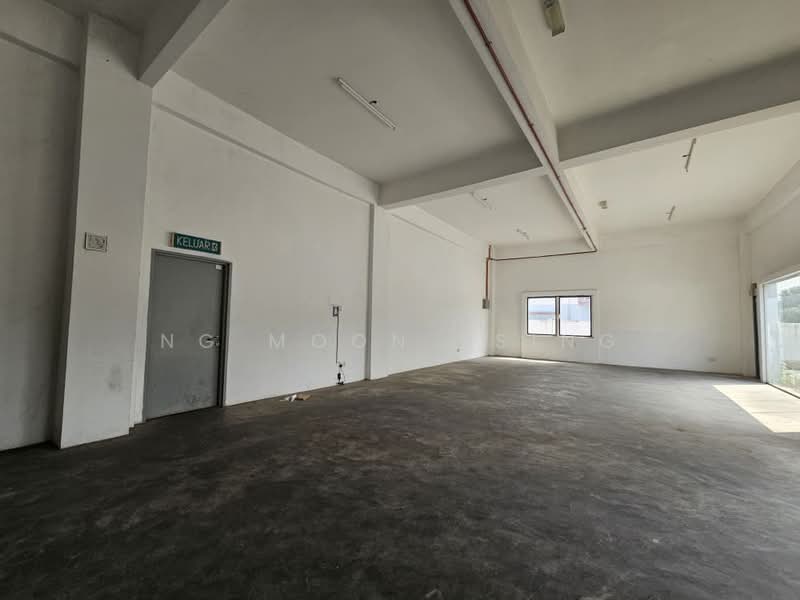 Factory for Rent in Rawang (Selangor) - Ng Moon Tsing - Interior - PropertyGuru.com.my