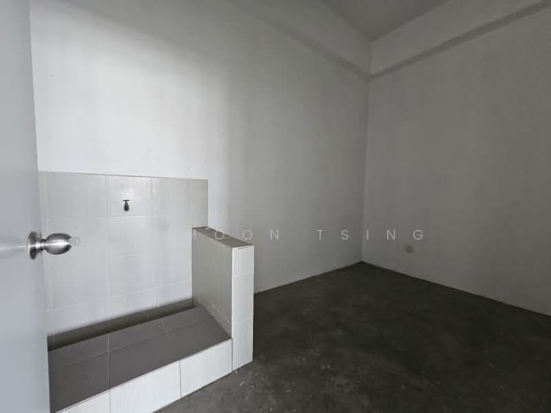 Factory for Rent in Rawang (Selangor) - Ng Moon Tsing - Interior - PropertyGuru.com.my