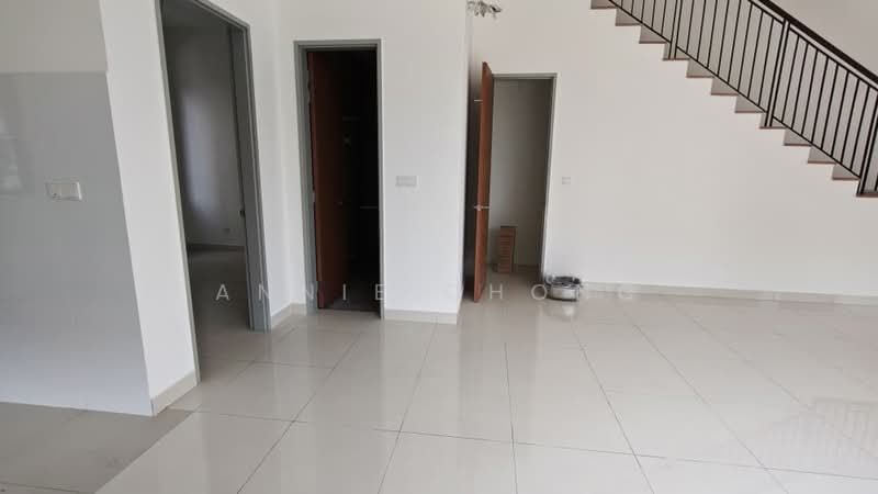 Rumah Teres 3-Tingkat untuk Disewa di Taman Puchong Legenda (Puchong) - Annie Chong - Interior - PropertyGuru.com.my