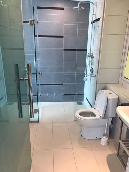 Servis Apartment untuk Disewa di Uptown Residences - Peter Tan - Bathroom - PropertyGuru.com.my